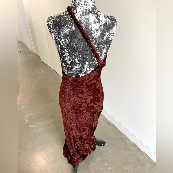 Carla Zampatti vintage gown - Picture 3 of 7